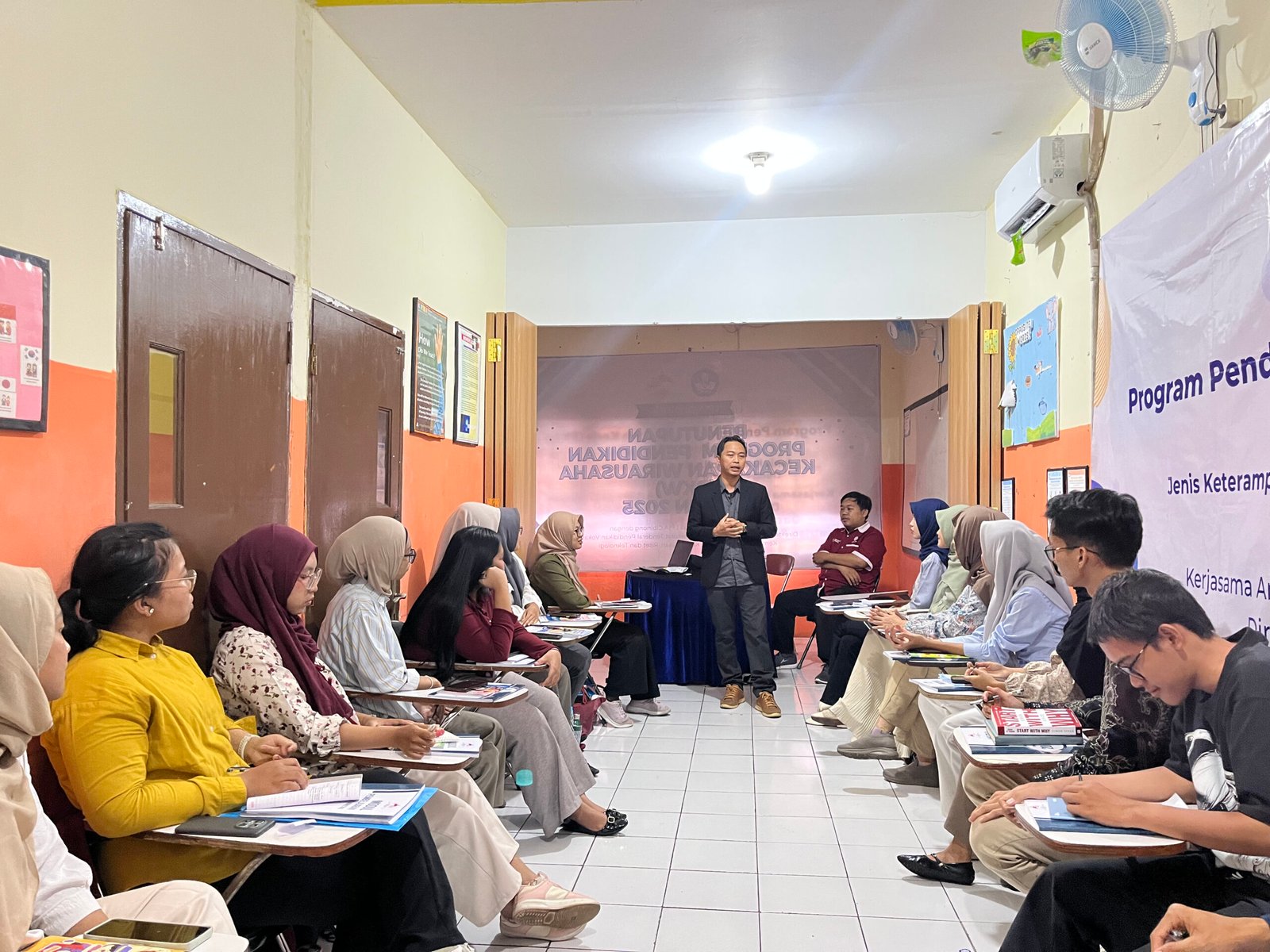Exploring Vocational Training Institutions: A Gateway to Career Success